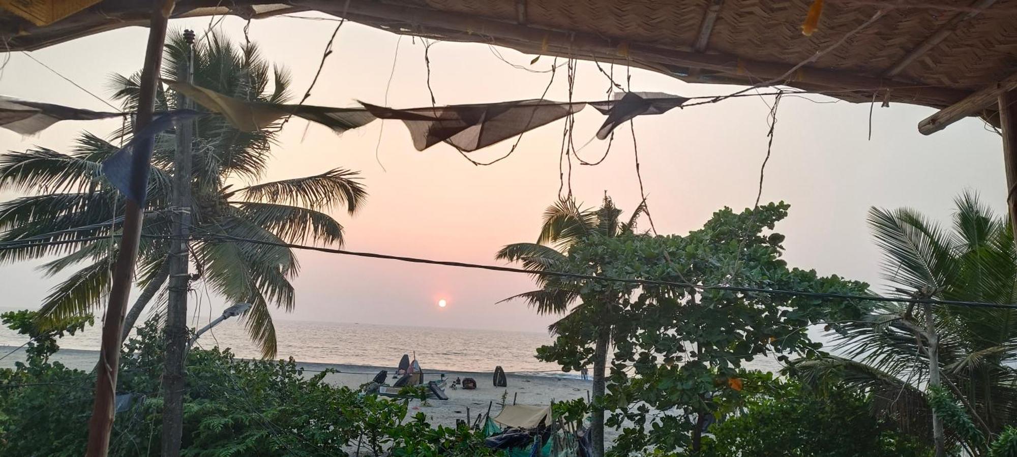 Peace And Love Beach Homestay Alappuzha Exterior foto
